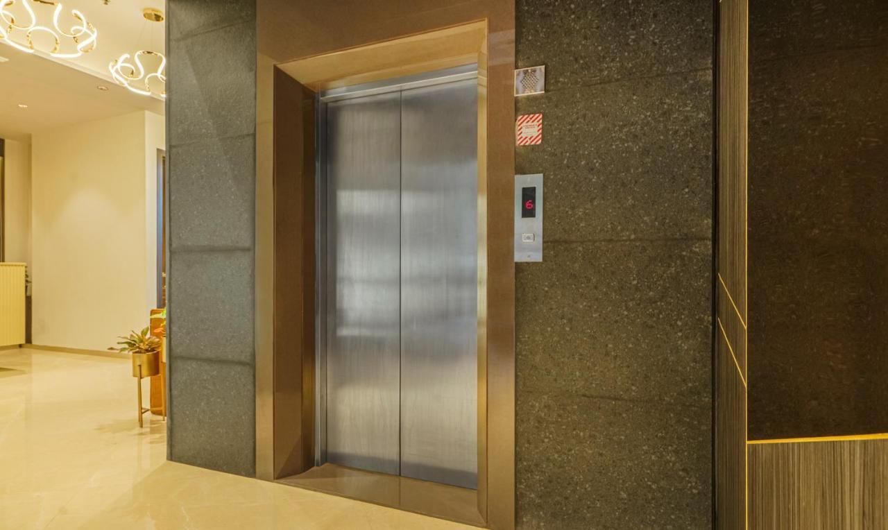Treebo Premium Savera Inn Mumbai Exterior foto