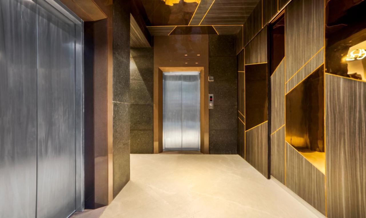 Treebo Premium Savera Inn Mumbai Exterior foto